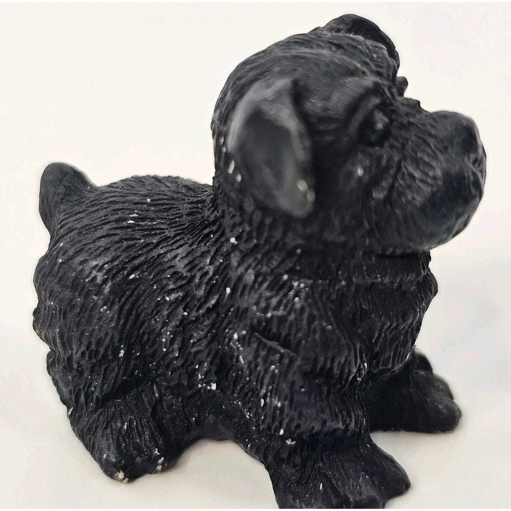 Vtg‎ Miniature Dog Figurine, 1990's